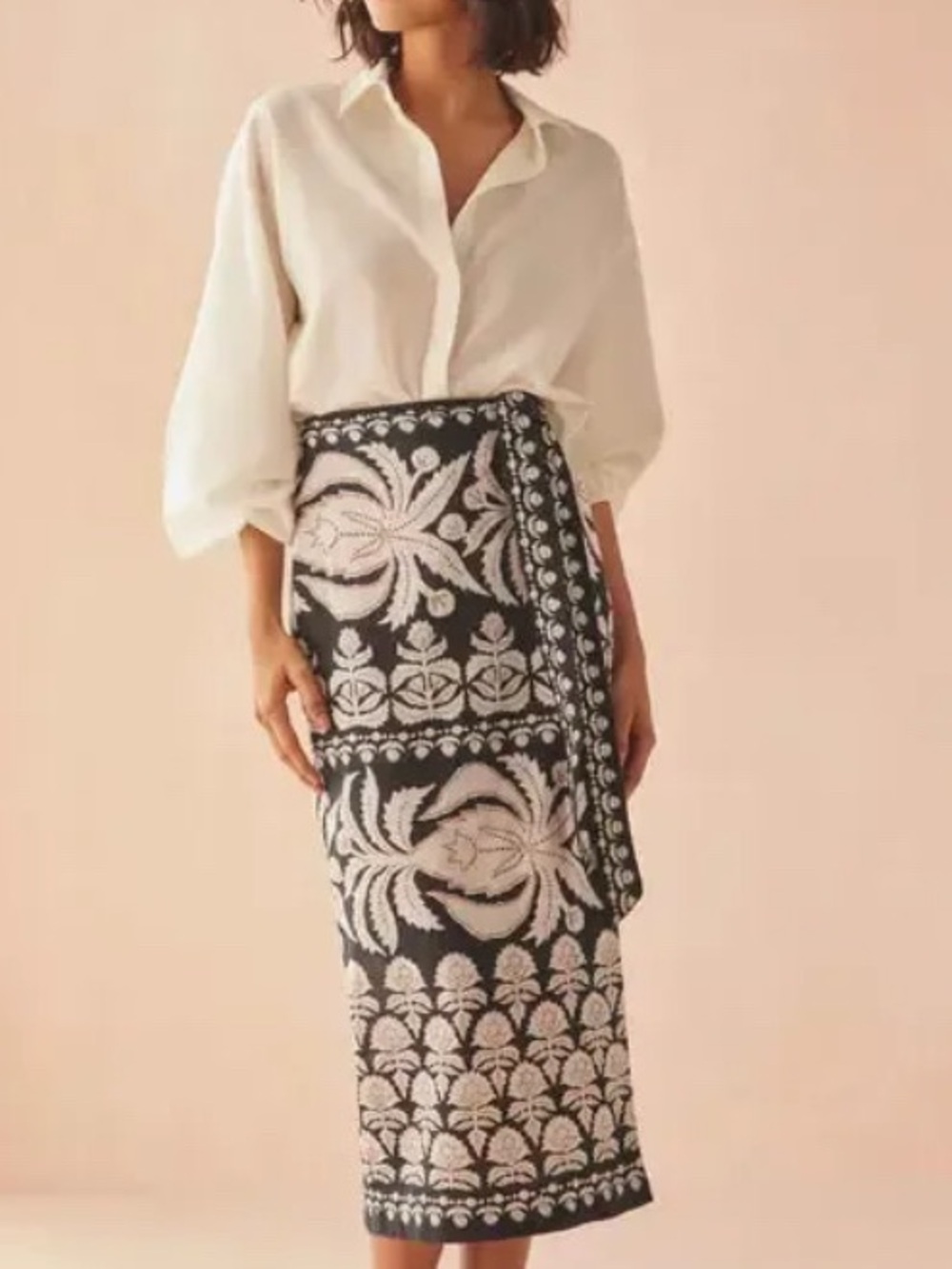 Omika Nero Blouse in Solid Coconut Size S